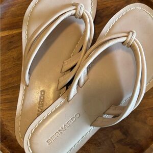 Bernardo Miami Sandals